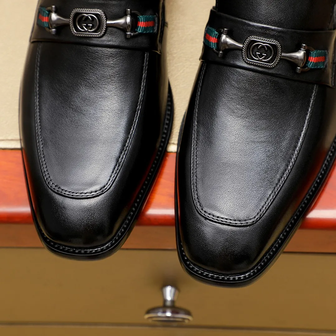 Men's men's shoes💰440💰💰🎩🎩🔥🔥Gucci GUCCI official website men's business formal leather shoes updated💥Hong Kong counter synchronized new styles💥completely one-to-one replica shipment👍zero gap in counter quality 0⃣️all made of imported cowhide with original hardware buckle➕🐂leather lining, color, code matching 39-44